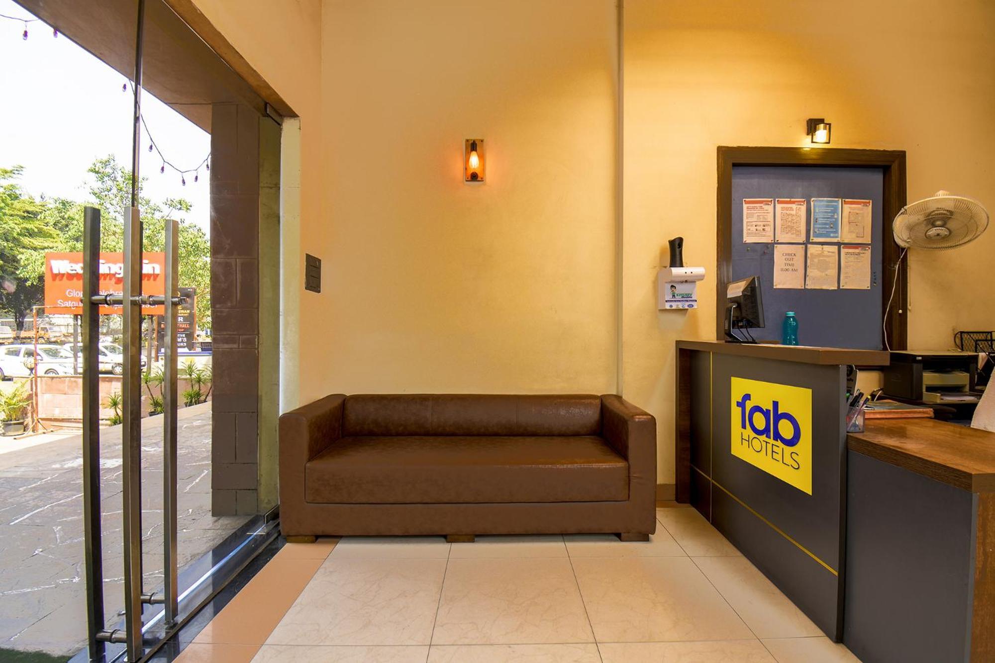 Fabexpress Glory - Nr Skywalk Bridge Hotel Pimpri-Chinchwad ภายนอก รูปภาพ
